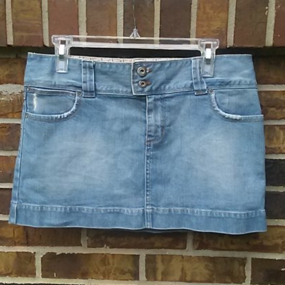 American Eagle Outfitters Dresses & Skirts - American Eagle Denim Mini Skirt